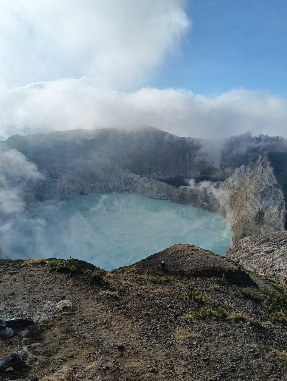 kelimutu lake tour