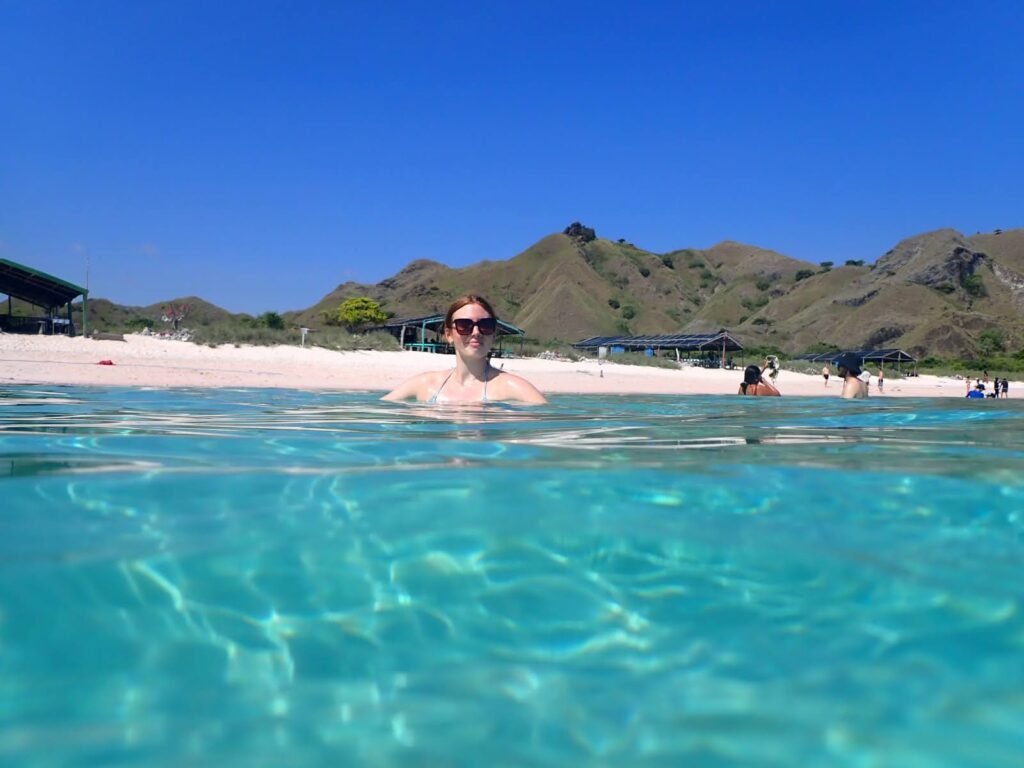 komodo island cruise ship tours